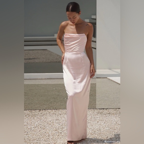 Meshki Dresses & Skirts - Meshki Alanis Dress